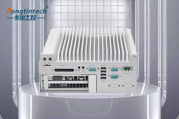 PA真人集团工控机.png